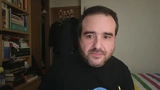 curiosillo83 online show from February 24, 11:14 pm