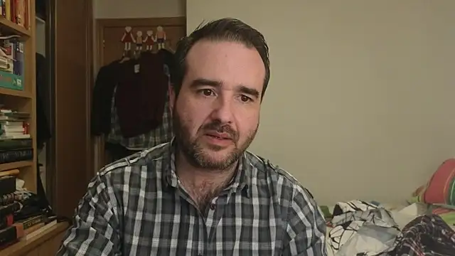 curiosillo83 online show from February 27, 3:34 pm