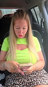 Snapshot of Jassy_Foxy chatting on June 28, 5:46 am Jassy Foxy online show from June 28, 5:46 am