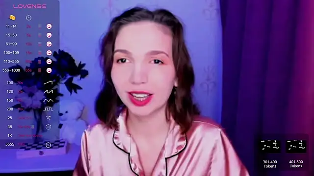 KindHazelHere  online show from April 15, 1:01 am