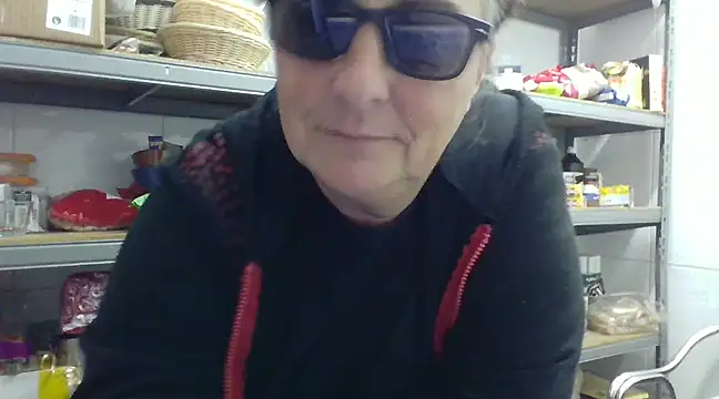 eroticjessitop online show from February 15, 10:52 pm