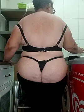 Snapshot of eroticjessitop chatting on July 11, 5:26 pm eroticjessitop online show from July 11, 5:26 pm
