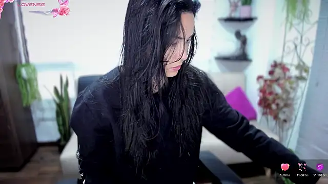 Snapshot of Lunlunera chatting on September 11, 10:32 pm Lunlunera online show from September 11, 10:32 pm