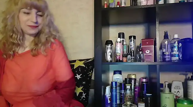 Natasha Nannette online show from March 2, 6:30 pm