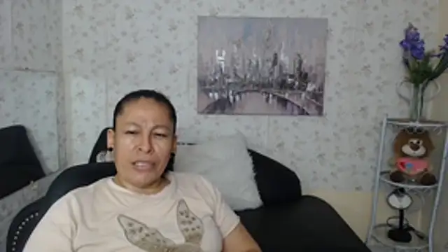 mature martina online show from July 9, 10:25 pm