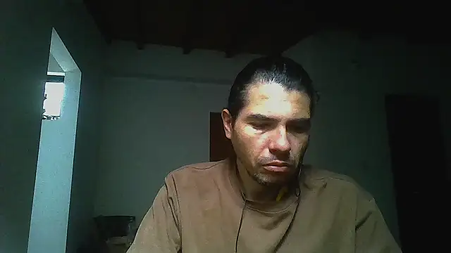 Snapshot of Manguerozotv chatting on April 30, 2:01 pm Manguerozotv online show from April 30, 2:01 pm