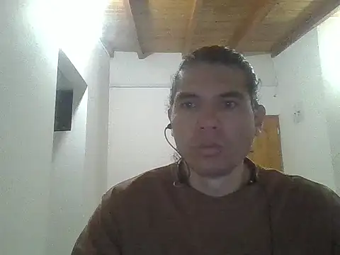 Snapshot of Manguerozotv chatting on May 10, 1:44 am Manguerozotv online show from May 10, 1:44 am