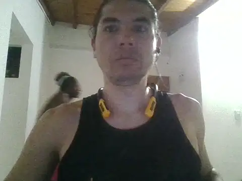 Snapshot of Manguerozotv chatting on May 11, 1:55 am Manguerozotv online show from May 11, 1:55 am
