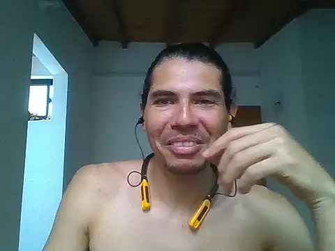 Snapshot of Manguerozotv chatting on May 23, 7:18 pm Manguerozotv online show from May 23, 7:18 pm