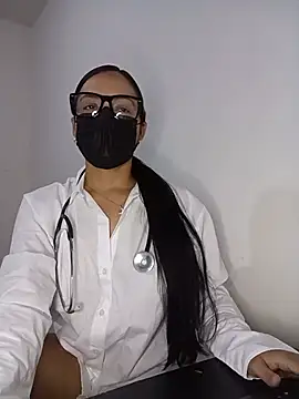 Snapshot of MEGAN_X0XX chatting on July 15, 6:24 pm MEGAN X0XX online show from July 15, 6:24 pm