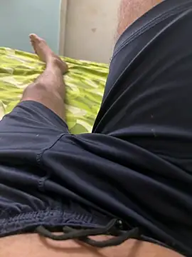 Snapshot of yourheroforfun chatting on July 11, 8:44 pm yourheroforfun online show from July 11, 8:44 pm