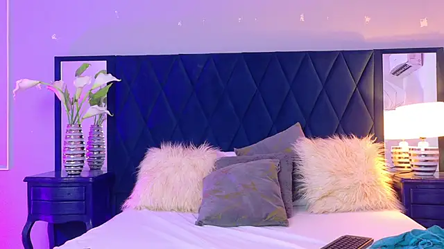 Snapshot of Margaret_Saunders chatting on December 19, 7:43 pm Margaret Saunders online show from December 19, 7:43 pm