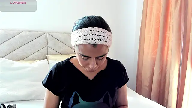 im amber online show from December 19, 12:56 pm