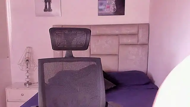 paul rogerr online show from May 26, 7:43 pm