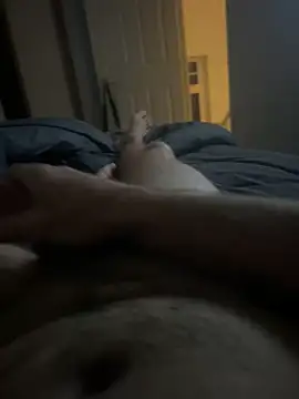 Snapshot of BIGDICK3202 chatting on December 13, 10:26 pm BIGDICK3202 online show from December 13, 10:26 pm