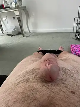 Snapshot of BIGDICK3202 chatting on June 27, 12:22 pm BIGDICK3202 online show from June 27, 12:22 pm
