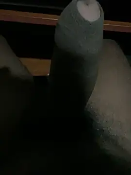 Snapshot of Yurt000 chatting on January 31, 5:53 pm Yurt000 online show from January 31, 5:53 pm