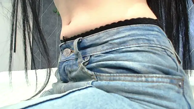 KathrineBerry online show from May 16, 5:37 am