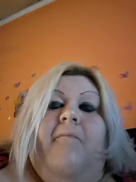 Snapshot of ducicsajsziii chatting on November 22, 9:30 am ducicsajsziii online show from November 22, 9:30 am