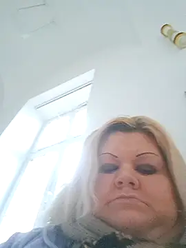 Snapshot of ducicsajsziii chatting on December 1, 2:33 pm ducicsajsziii online show from December 1, 2:33 pm