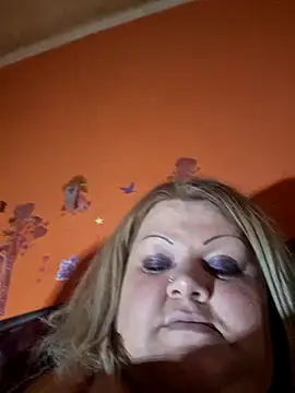 Snapshot of ducicsajsziii chatting on May 15, 12:56 pm ducicsajsziii online show from May 15, 12:56 pm