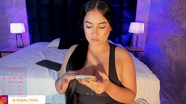 Snapshot of Gaby_Blaze chatting on February 26, 12:38 am Gaby Blaze online show from February 26, 12:38 am