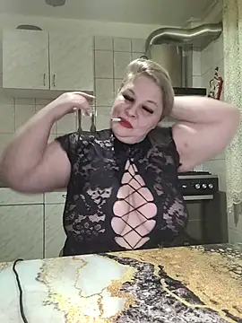 AriannaMilf online show from February 28, 9:05 pm