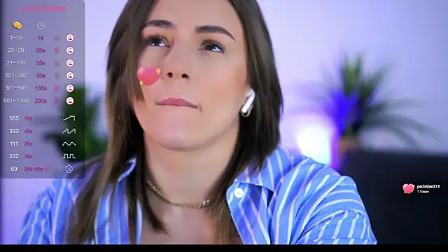 AishaCarter online show from September 18, 6:32 pm