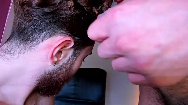 Juan Castano online show from February 1, 4:49 pm