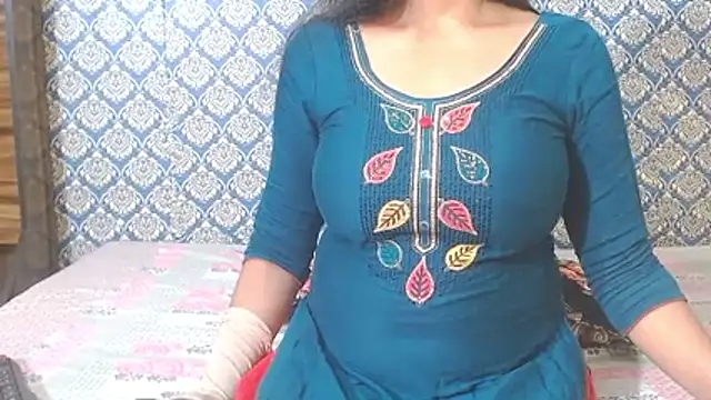 nikitahot3 online show from March 3, 1:12 am