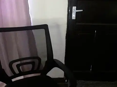 savage laura online show from February 5, 8:30 am