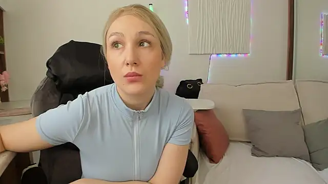 CarolMay online show from April 8, 6:02 am