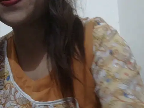 Snapshot of shekira99 chatting on February 23, 2:14 pm shekira99 online show from February 23, 2:14 pm