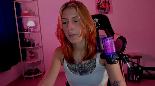 Snapshot of Dakotaa_ chatting on January 18, 4:48 am Dakotaa  online show from January 18, 4:48 am