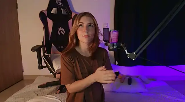 Snapshot of Dakotaa_ chatting on March 10, 4:28 am Dakotaa  online show from March 10, 4:28 am