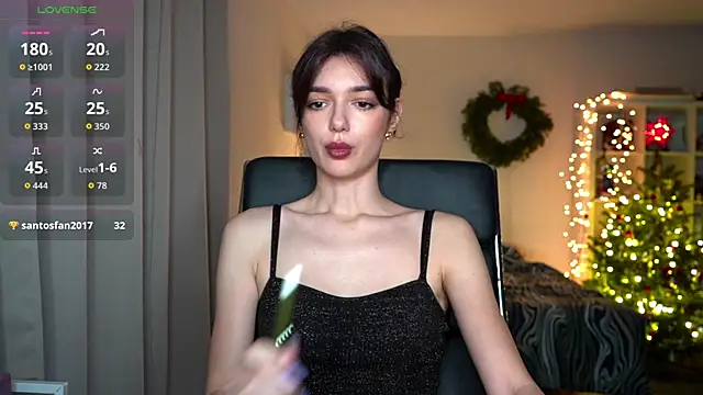 olivia jeas online show from December 15, 11:42 pm