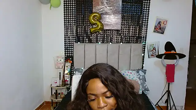 Snapshot of Wilson_Siara chatting on October 11, 4:33 am Wilson Siara online show from October 11, 4:33 am