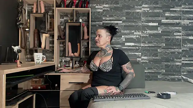 Mistress Miry online show from January 15, 12:41 am