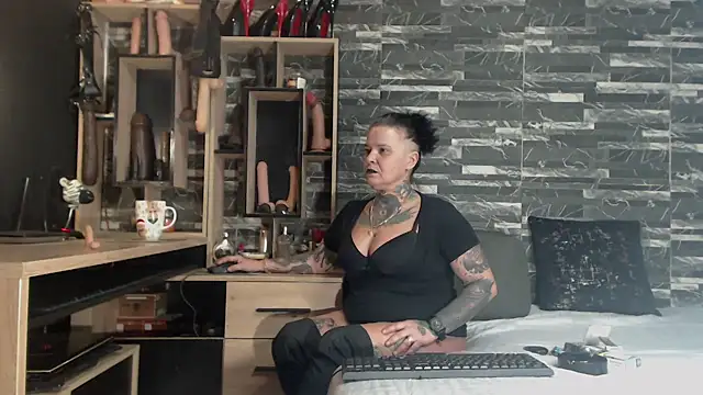 Mistress Miry online show from February 8, 4:36 am