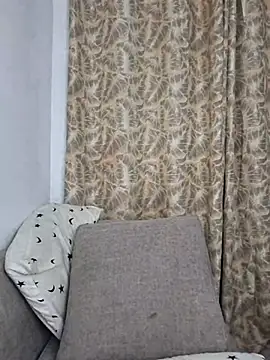 hornycreamybabe online show from July 25, 4:54 am