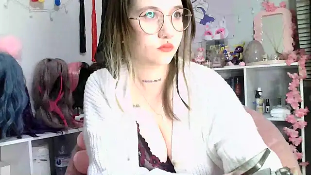 sullye online show from March 3, 6:33 pm