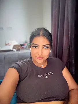 NatashaBrown12 online show from April 1, 5:21 pm