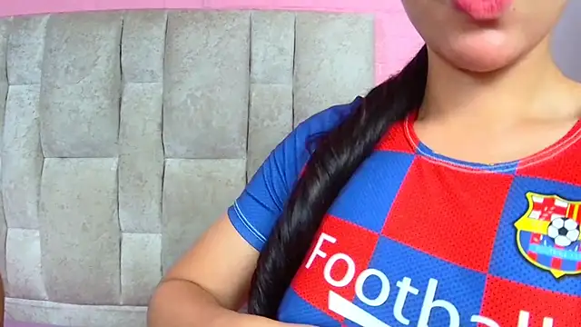 candymia68 online show from March 7, 2:46 am