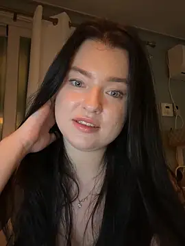 Angela Fosterr online show from November 16, 2:44 pm