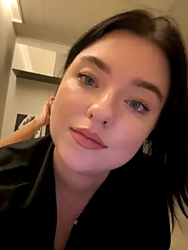 Angela Fosterr online show from November 27, 7:27 pm