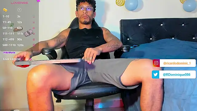 FuckHardlove online show from January 29, 4:58 am