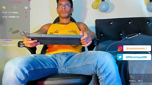 FuckHardlove online show from February 1, 7:44 pm