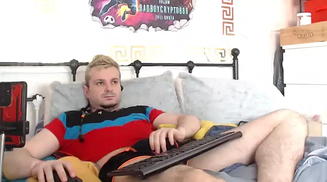 Snapshot of erotico69xxx chatting on March 8, 11:37 am erotico69xxx online show from March 8, 11:37 am