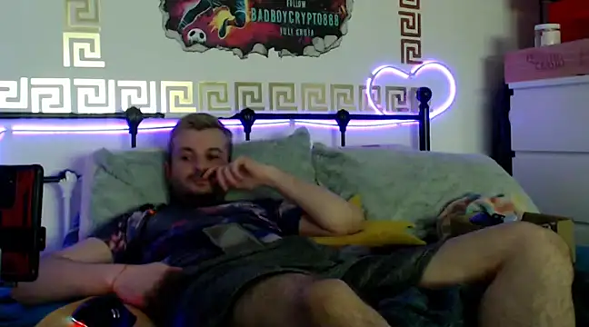 Snapshot of erotico69xxx chatting on March 13, 8:22 pm erotico69xxx online show from March 13, 8:22 pm