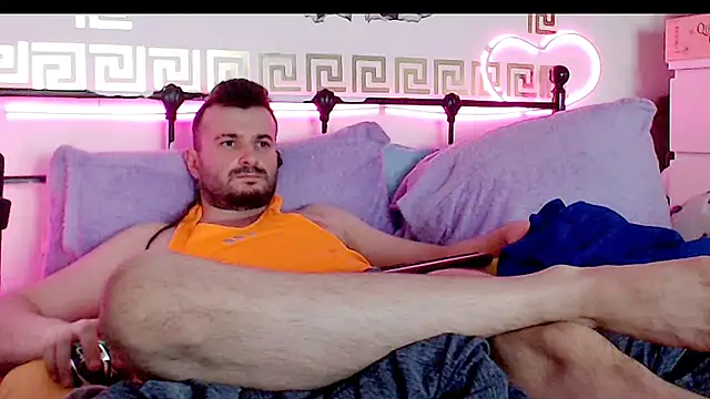 Snapshot of erotico69xxx chatting on October 1, 10:38 pm erotico69xxx online show from October 1, 10:38 pm